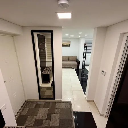 10 Minutes From The Center Apartment *