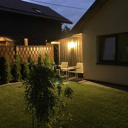 10 Minutes From The Center