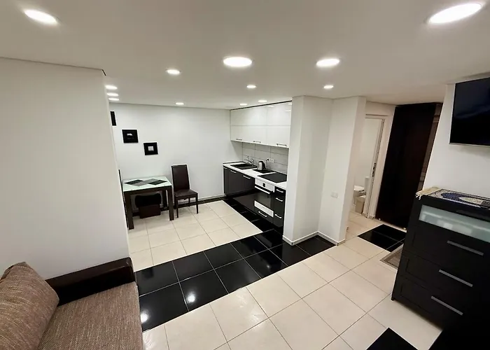 10 Minutes From The Center Lägenhet *